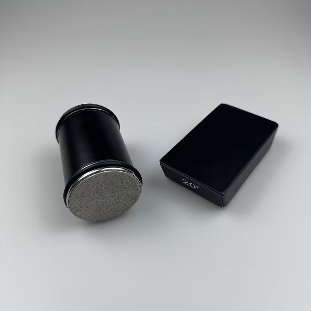 Diamond Knife Sharpener with Rolling Mechanism