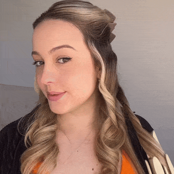Curling iron for various curl styles