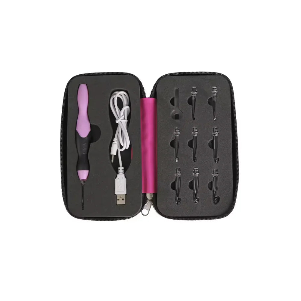 LightLoop™ LED Crochet Hooks — Put an end to dark stitches and enjoy radiant creative moments anytime!