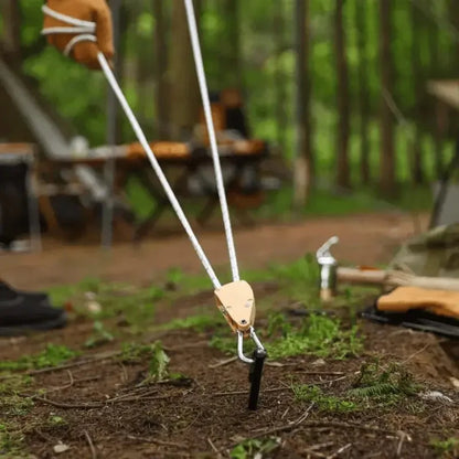 SturmBlick™ — Finally worry-free: Equipment stays perfectly secure in storm and darkness!