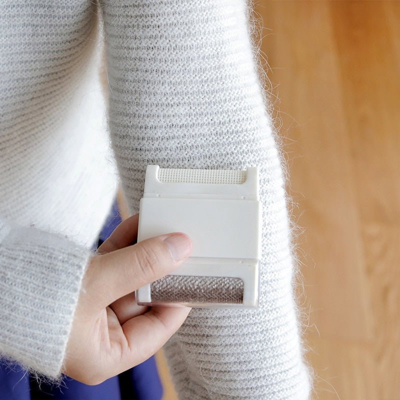 Lint brush manual lint remover