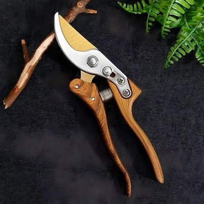 Ergonomic SK5 Garden Shears with Wooden Handle