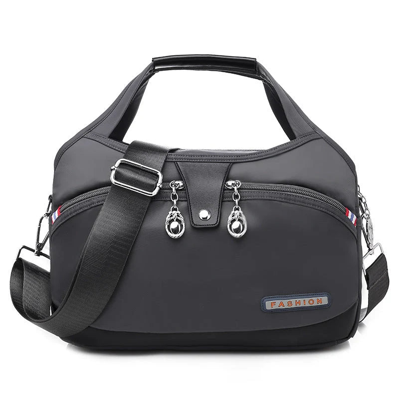 SafeTote™ – Your Handbag with Built-in Theft Protection