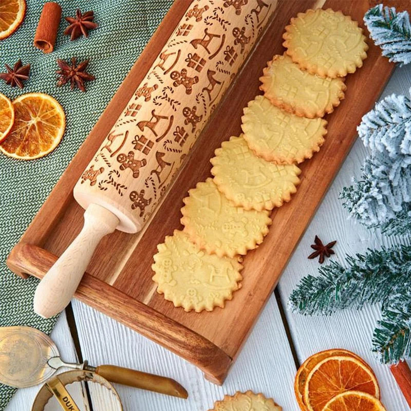Pattern Rolling Pin with Christmas Cookie Cutters