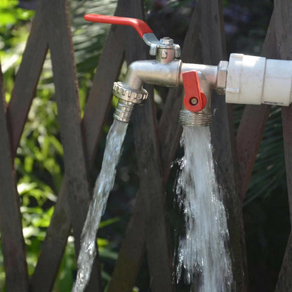Double stainless steel water tap with 2 outlets