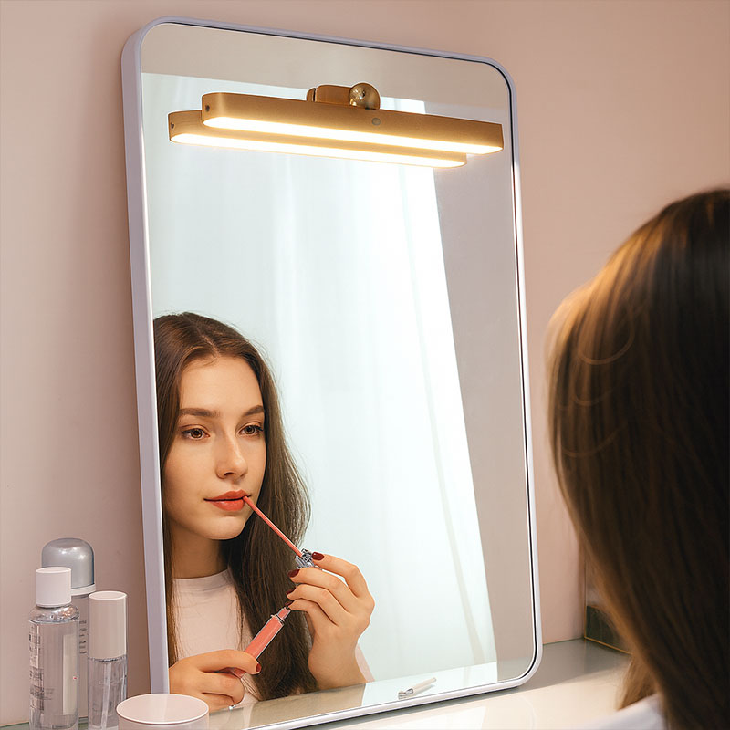 Wireless LED Light with Magnetic Mount & Touch Control