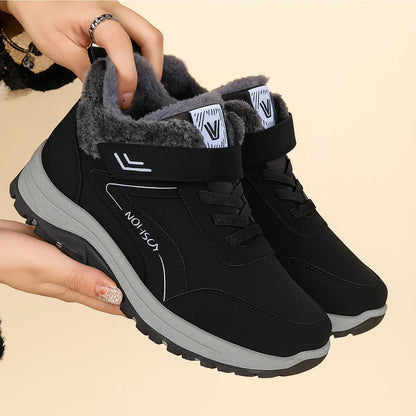 NordStepp™ – Warm, Non-Slip Winter Hiking Boots