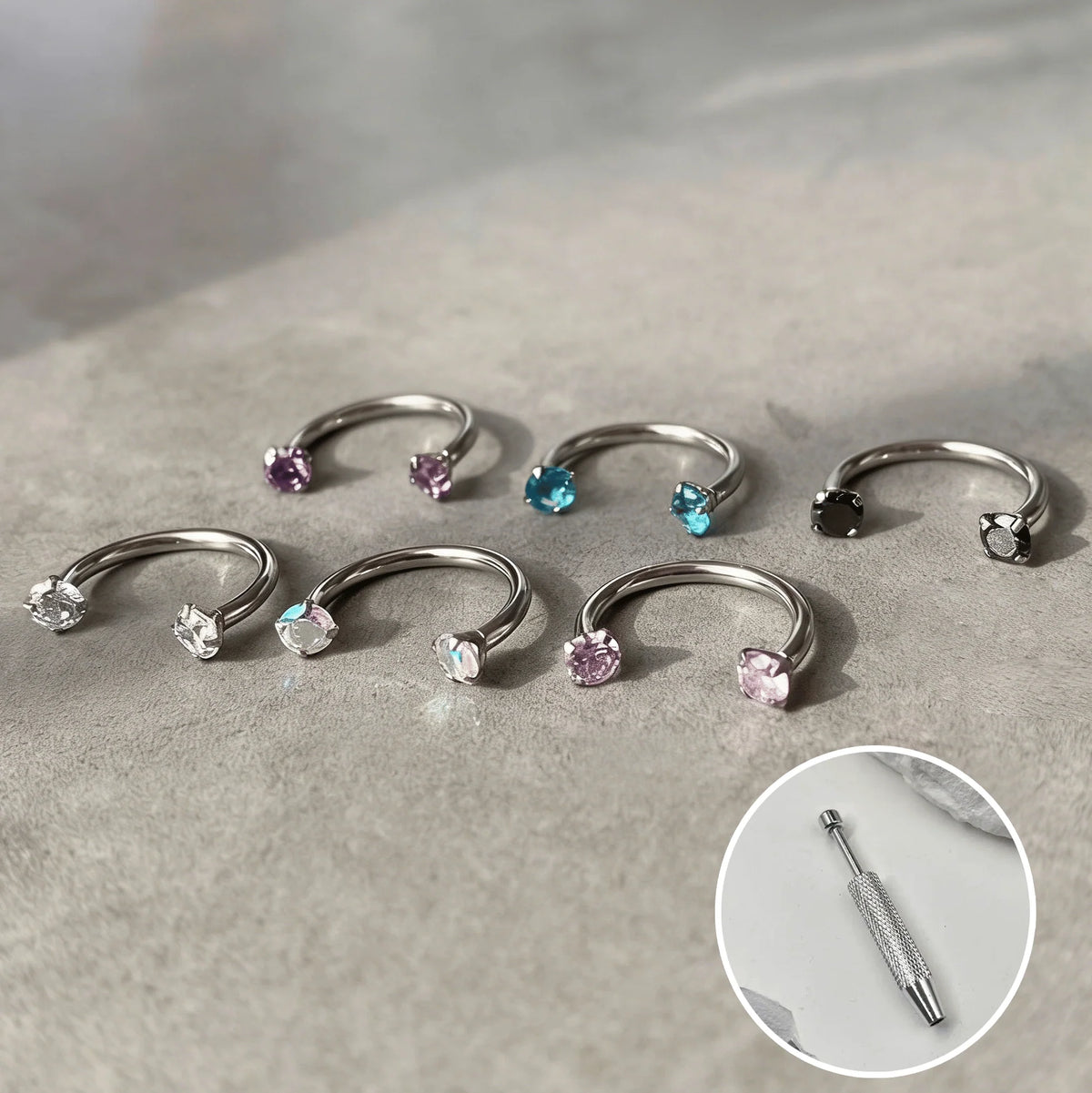 Horseshoe ring nose with internal thread