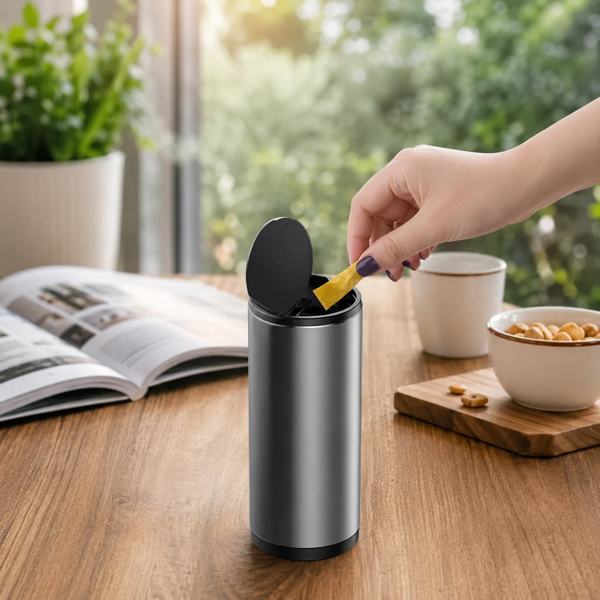 Car trash can for home, office, and desktop