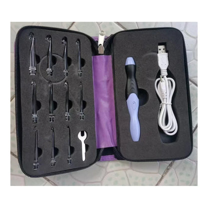 LightLoop™ LED Crochet Hooks — Put an end to dark stitches and enjoy radiant creative moments anytime!
