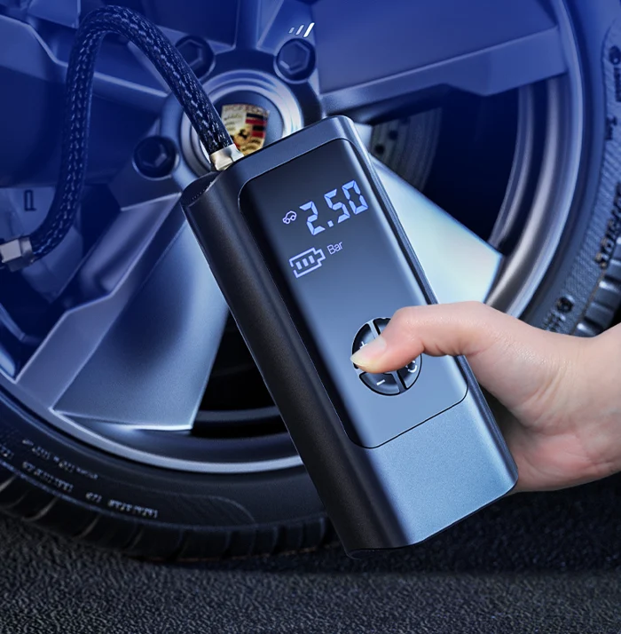 12V Compressor with 8000mAh Battery – 150 PSI Digital