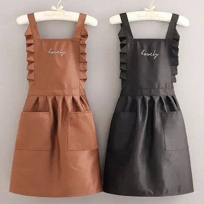 Water-Repellent Women's Apron with Floral Pattern