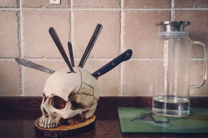 Skull Knife Holder – Gothic Kitchen Decor