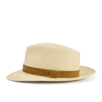 SolaraBreeze™ — Featherlight Sun Protection That Refreshes and Stylishly Shields Your Summer