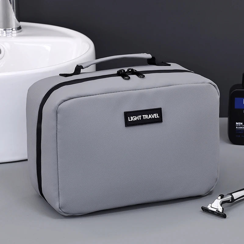 Toiletry bag with hanger – waterproof, 24x16x11cm