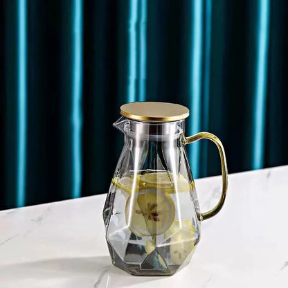 ThermaQuench™ Carafe — Unshakable Elegance for Boundless Enjoyment at Any Temperature