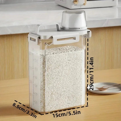 Storage Container with Freshness Seal Lid 2.5L