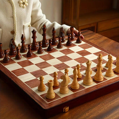 Foldable Wood Chess Set with Chess Pieces