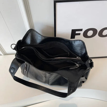 Women's Shoulder Bag – Vegan Leather