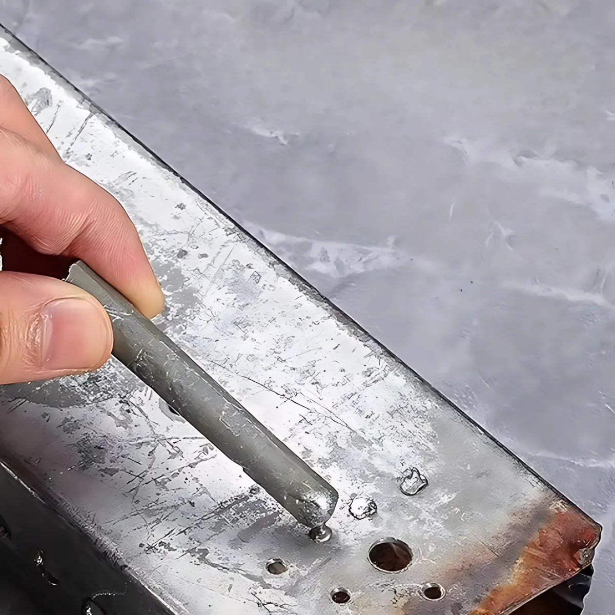 IronMend™ — Instant Metal Repairs Without Effort, Mastering Every Challenge