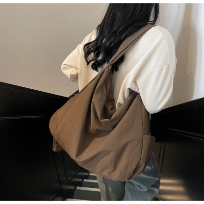 Large Shoulder Bag with Zipper