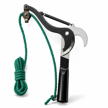 Cable-assisted, hardened carbon steel telescopic scissors (3.3 m reach)