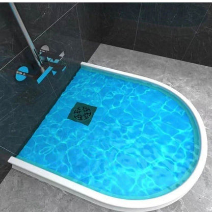 Flexible shower barrier against water leakage