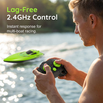 RC Remote Control Racing Boat with 2.4GHz Controller